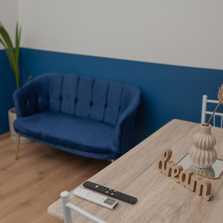 Sis Urban Apartments Athens Ngoại thất bức ảnh